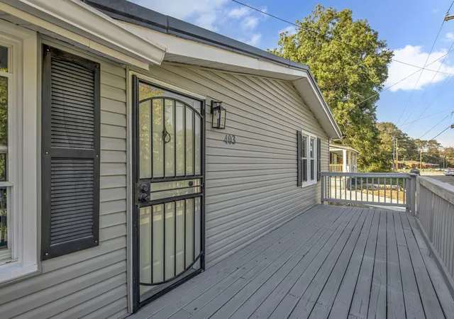 Photo 4 of Single family home for sale at 403 Carpenter St, Mount Pleasant, TN 38474 | MLS# 3615392 | Listing updated on 2026-10-09
