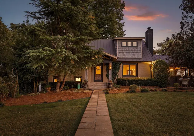 Photo 3 of Single family home for sale at 510 Winston Rd, Chattanooga, TN 37405 | MLS# 3615451 | Listing updated on 2026-10-09