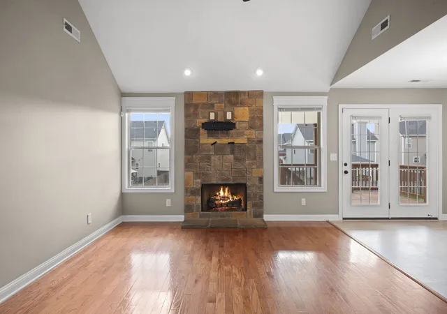 Photo 4 of Single family home for sale at 3738 Gray Fox Dr, Clarksville, TN 37040 | MLS# 3618953 | Listing updated on 2026-10-10