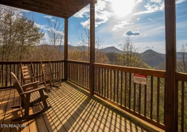Photo 4 of Single family home for sale at 2539 Raccoon Holw Way, Sevierville, TN 37862 | MLS# 3615459 | Listing updated on 2026-10-09