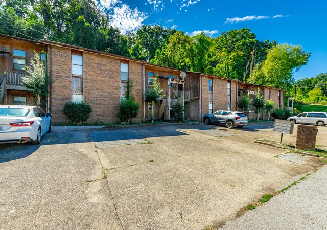Photo 4 of Condo for sale at 3800 Provence St #4, Chattanooga, TN 37411 | MLS# 3615472 | Listing updated on 2026-10-09