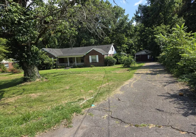 Photo 1 of Single family home for sale at 413 Moss Trl, Goodlettsville, TN 37072 | MLS# 3615485 | Listing updated on 2026-10-09