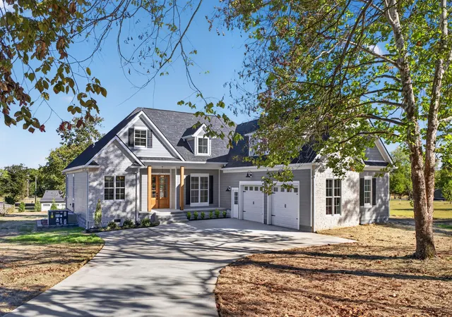 Photo 1 of Single family home for sale at 404 Cajawa Dr, Mount Juliet, TN 37122 | MLS# 3618802 | Listing updated on 2026-10-09