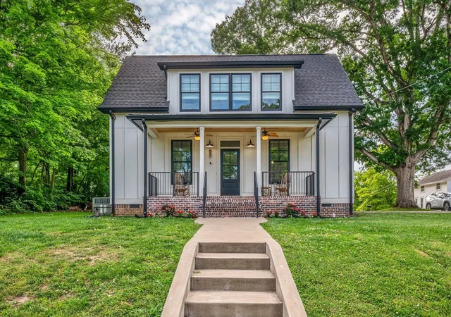 Photo 1 of Single family home for sale at 219 Mccreary Hts, Dickson, TN 37055 | MLS# 3615517 | Listing updated on 2026-10-09