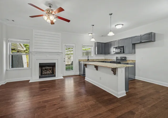 Photo 2 of Townhouse for sale at 115 Stonecrest Dr, Nashville, TN 37209 | MLS# 3615556 | Listing updated on 2026-10-09