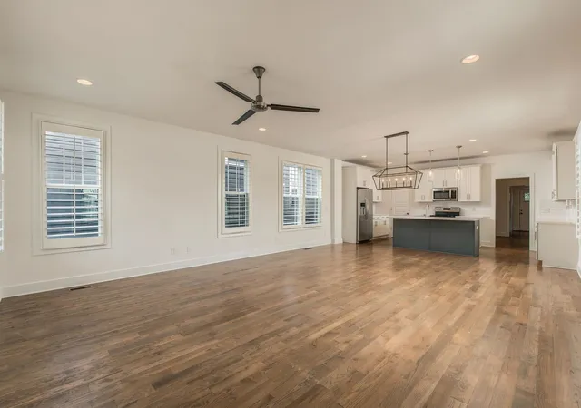 Photo 2 of Single family home for sale at 5896 Morrow Rd, Nashville, TN 37209 | MLS# 3620742 | Listing updated on 2026-10-15