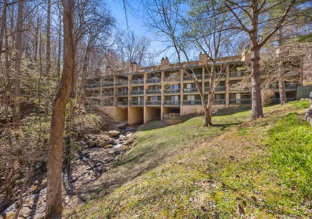 Condo for sale at 1435 Wiley Oakley Dr #170, Gatlinburg, TN 37738 | MLS# 3615543