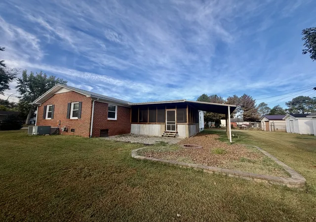 Photo 2 of Single family home for sale at 410 Kirk St, Lawrenceburg, TN 38464 | MLS# 3618582 | Listing updated on 2026-10-09