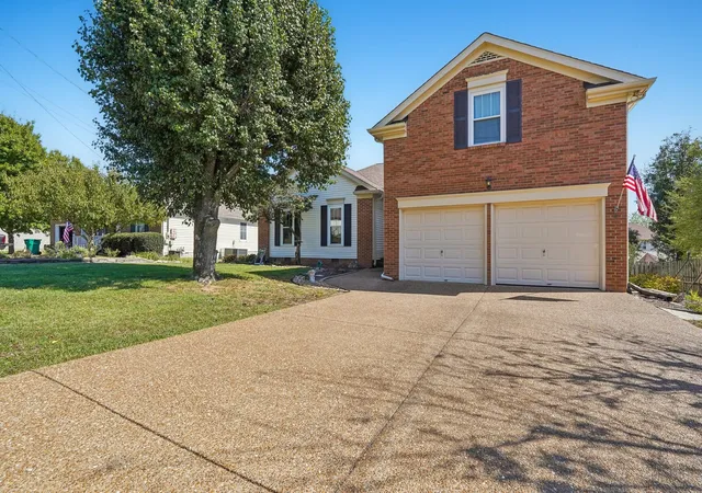 Photo 2 of Single family home for sale at 1029 Cedar Crk Village Rd, Mount Juliet, TN 37122 | MLS# 3618574 | Listing updated on 2026-10-28