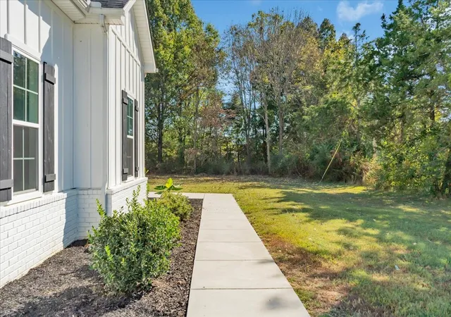 Photo 1 of Single family home for sale at 114 Cunningham Ln, Shelbyville, TN 37160 | MLS# 3619055 | Listing updated on 2026-10-10