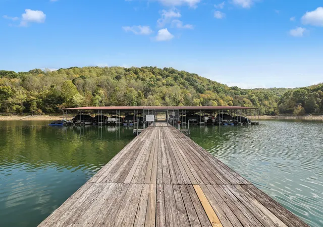 Photo 1 of Single family home for sale at 750 Harbor Dr, Lancaster, TN 38569 | MLS# 3621548 | Listing updated on 2026-10-21