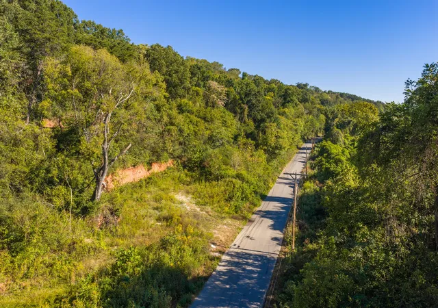 Photo 3 of Land for sale at 251303 Riverside Ave, Chattanooga, TN 37405 | MLS# 3615565 | Listing updated on 2026-10-09