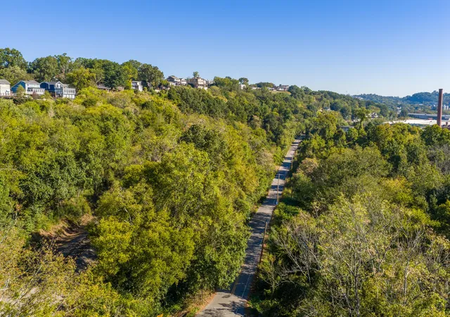 Photo 4 of Land for sale at 251303 Riverside Ave, Chattanooga, TN 37405 | MLS# 3615565 | Listing updated on 2026-10-09