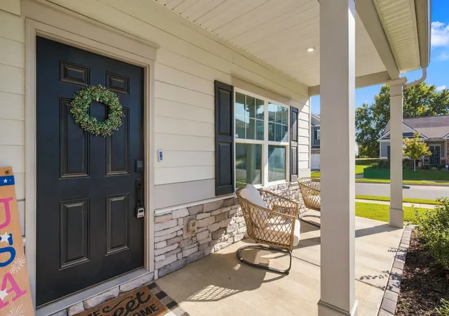 Photo 3 of Single family home for sale at 500 Charing Cross Dr, Lebanon, TN 37087 | MLS# 3619029 | Listing updated on 2026-10-10