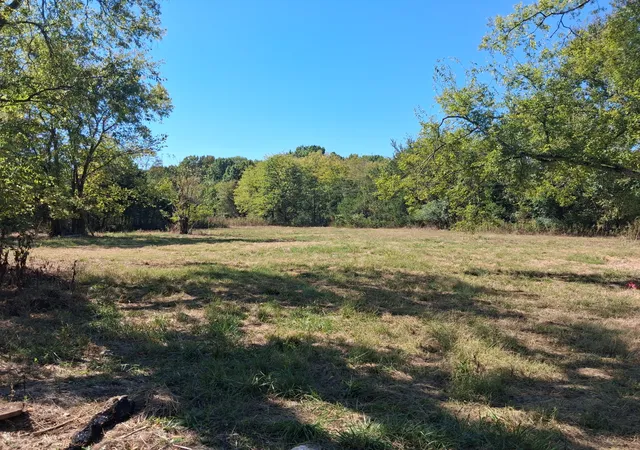 Photo 1 of Land for sale at 918 Belfast Farmington Rd, Lewisburg, TN 37091 | MLS# 3618766 | Listing updated on 2026-10-09