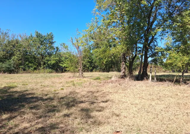 Photo 3 of Land for sale at 918 Belfast Farmington Rd, Lewisburg, TN 37091 | MLS# 3618766 | Listing updated on 2026-10-09