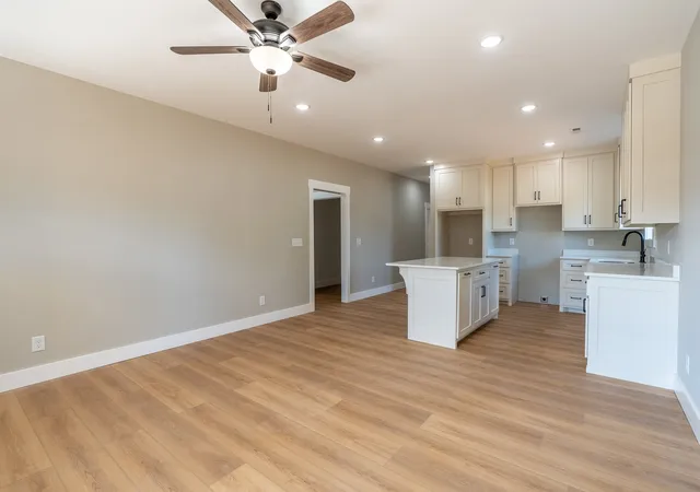 Photo 2 of Single family home for sale at 702 1st Street, Lawrenceburg, TN 38464 | MLS# 3620850 | Listing updated on 2026-10-19