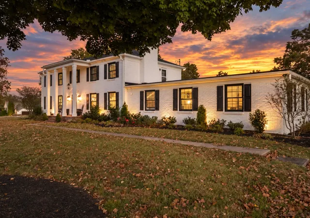 Photo 2 of Single family home for sale at 400 Louviers Ln, Old Hickory, TN 37138 | MLS# 3615657 | Listing updated on 2026-10-23