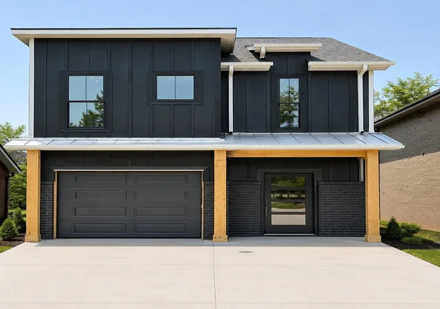 Photo 1 of Single family home for sale at 14 Holland Park W, Clarksville, TN 37043 | MLS# 3615624 | Listing updated on 2026-10-09