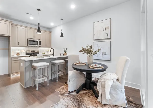 Photo 3 of Single family home for sale at 58 Holland Park W, Clarksville, TN 37043 | MLS# 3615635 | Listing updated on 2026-10-09