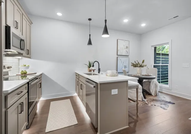 Photo 4 of Single family home for sale at 58 Holland Park W, Clarksville, TN 37043 | MLS# 3615635 | Listing updated on 2026-10-09