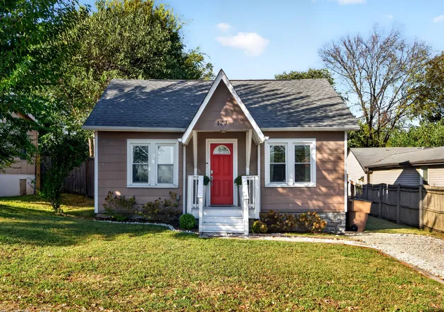 Single family home for sale at 123 Eastmoreland St, Nashville, TN 37207 | MLS# 3618677