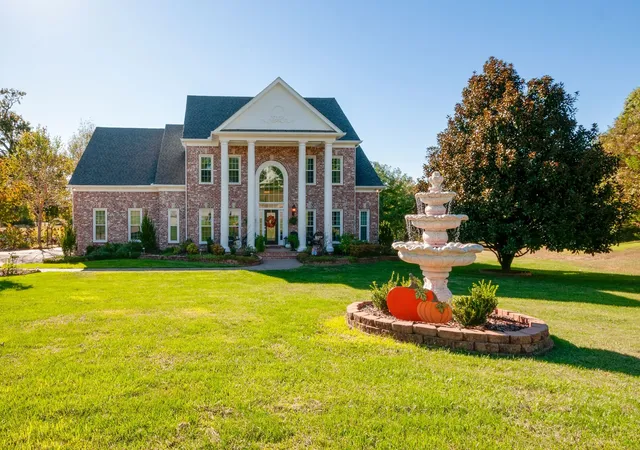 Photo 4 of Single family home for sale at 3108 Stadium Ct, Franklin, TN 37064 | MLS# 3618648 | Listing updated on 2026-10-09