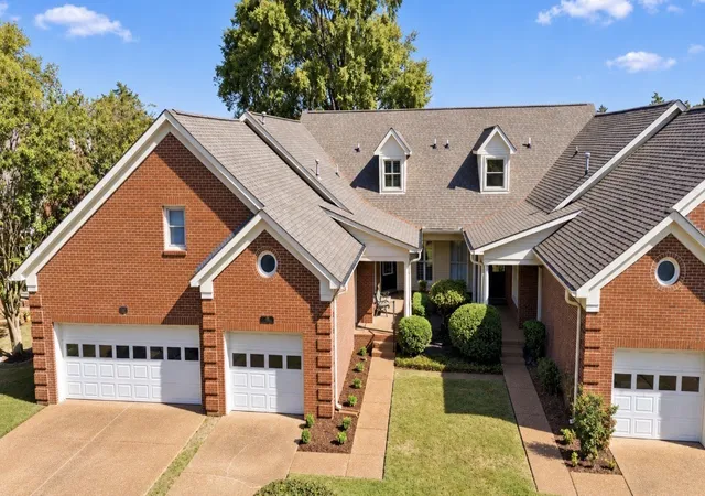 Photo 2 of Single family home for sale at 319 Calumet Tr, Murfreesboro, TN 37127 | MLS# 3619964 | Listing updated on 2026-10-15
