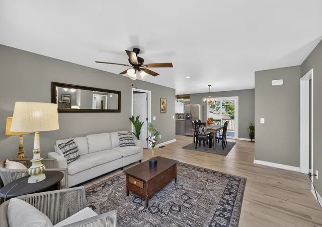 Photo 1 of Single family home for sale at 692 Southview Dr, Old Hickory, TN 37138 | MLS# 3618591 | Listing updated on 2026-10-10