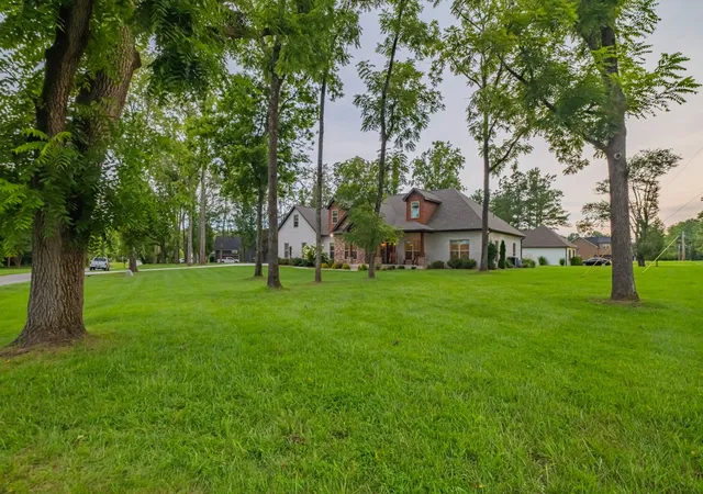 Single family home for sale at 30 Pinehurst Dr, Manchester, TN 37355 | MLS# 3619722