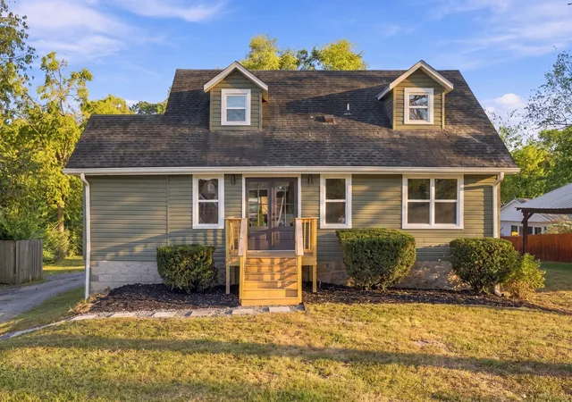 Single family home for sale at 250 Madison Blvd, Madison, TN 37115 | MLS# 3618635