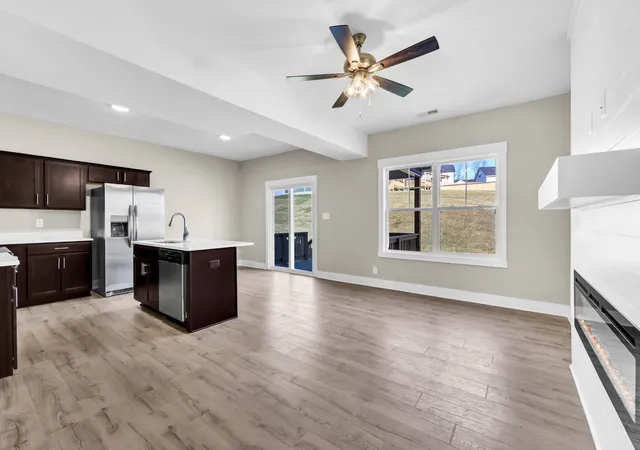 Photo 3 of Single family home for sale at 363 Hugh Hunter, Oak Grove, KY 42262 | MLS# 3618751 | Listing updated on 2026-10-09