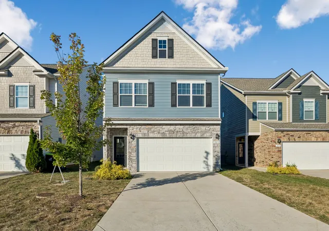 Photo 2 of Single family home for sale at 229 Emmett Dr, White House, TN 37188 | MLS# 3618742 | Listing updated on 2026-10-10