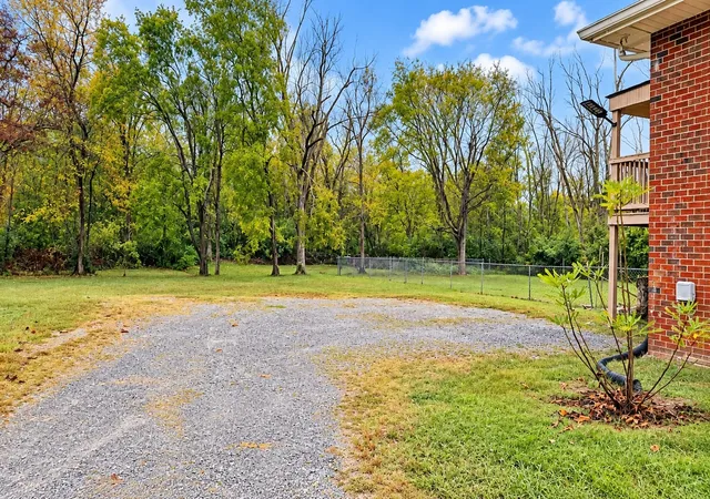 Photo 4 of Single family home for sale at 3670 Hunters Point Pike, Lebanon, TN 37087 | MLS# 3619123 | Listing updated on 2026-10-11