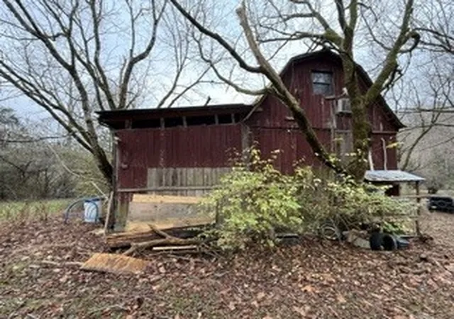 Photo 2 of Single family home for sale at 3059 Bogard Rd, Cosby, TN 37722 | MLS# 3624064 | Listing updated on 2026-10-22
