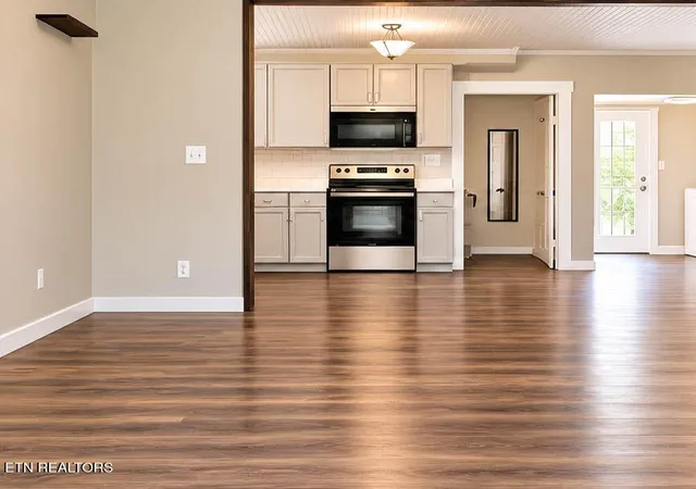 Photo 3 of Single family home for sale at 338 County Rd 756, Riceville, TN 37370 | MLS# 3618618 | Listing updated on 2026-10-09