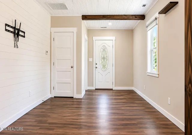 Photo 3 of Single family home for sale at 338 County Rd 756, Riceville, TN 37370 | MLS# 3618618 | Listing updated on 2026-10-09