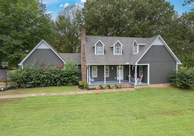 Photo 4 of Single family home for sale at 225 Meadowbrook Cir, Lexington, TN 38351 | MLS# 3618639 | Listing updated on 2026-10-09