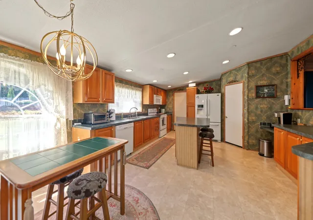 Photo 3 of Manufactured home for sale at 522 Under The Sun Rd, Cosby, TN 37722 | MLS# 3618632 | Listing updated on 2026-10-09