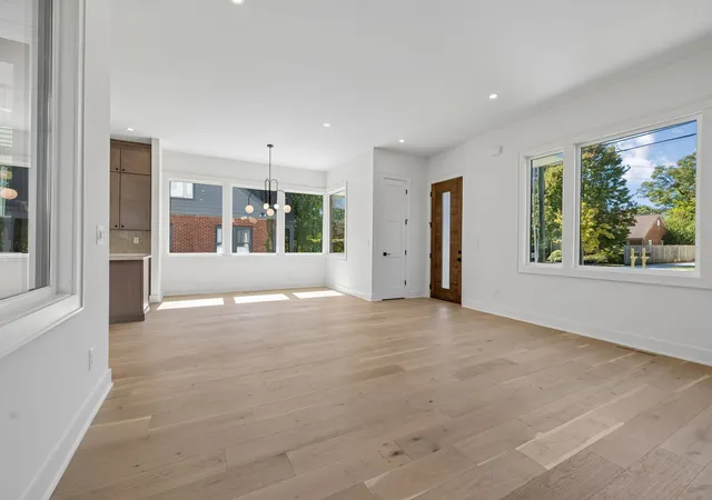 Photo 2 of Townhouse for sale at 1810a Martin St, Nashville, TN 37203 | MLS# 3620790 | Listing updated on 2026-10-23