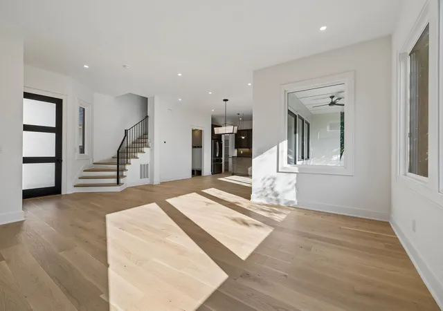 Photo 4 of Townhouse for sale at 1810b Martin St, Nashville, TN 37203 | MLS# 3620792 | Listing updated on 2026-10-23