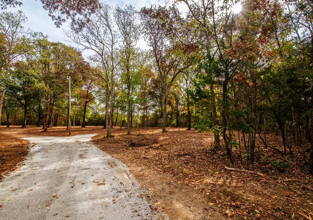 Photo 2 of Land for sale at 6437 Reynolds Rd, Columbia, TN 38401 | MLS# 3618653 | Listing updated on 2026-10-16