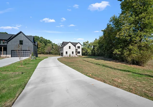 Photo 3 of Single family home for sale at 2280 Rocky Frk Rd, Smyrna, TN 37167 | MLS# 3621184 | Listing updated on 2026-10-23