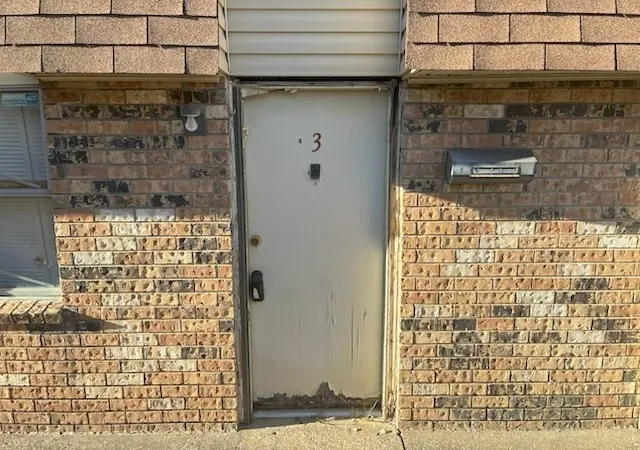 Sale Pending at 370 Wallace Rd #F3, Nashville, TN 37211 | MLS# 3619634 | Listing updated on 2026-10-19