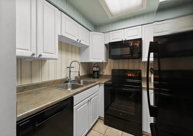 Photo 3 of Condo for sale at 500 Paragon Mills Rd #N4, Nashville, TN 37211 | MLS# 3618690 | Listing updated on 2026-10-10