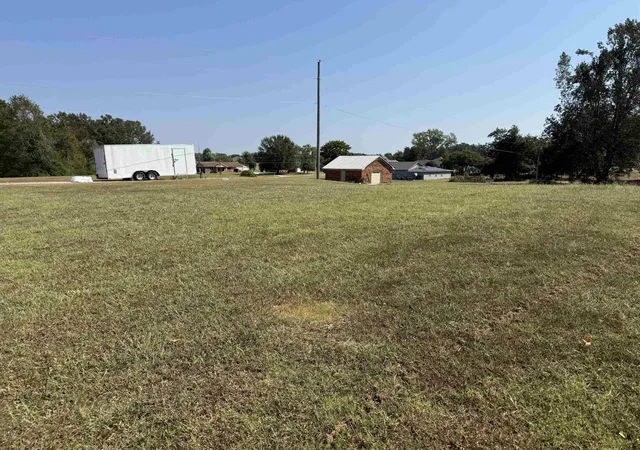 Photo 3 of Land for sale at 0 Tennessee River Ln, Savannah, TN 38372 | MLS# 3618673 | Listing updated on 2026-10-09
