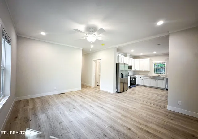 Photo 4 of Manufactured home for sale at 1623 Scenic Dr, Athens, TN 37303 | MLS# 3618691 | Listing updated on 2026-10-09