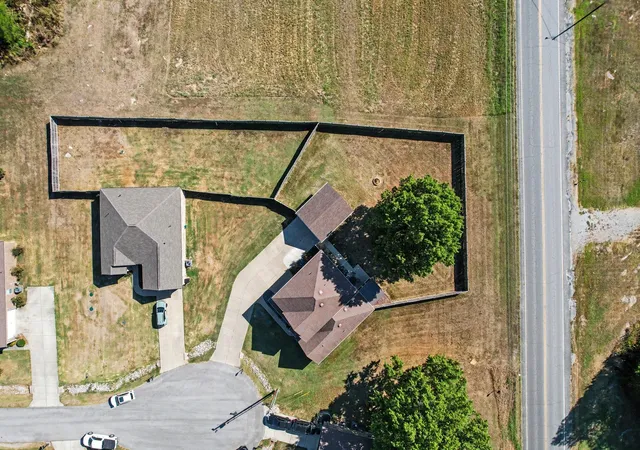 Photo 29 of Single family home for sale at 2501 Pinnacle Dr, Chapel Hill, TN 37034 | MLS# 3618794 | Listing updated on 2026-10-09