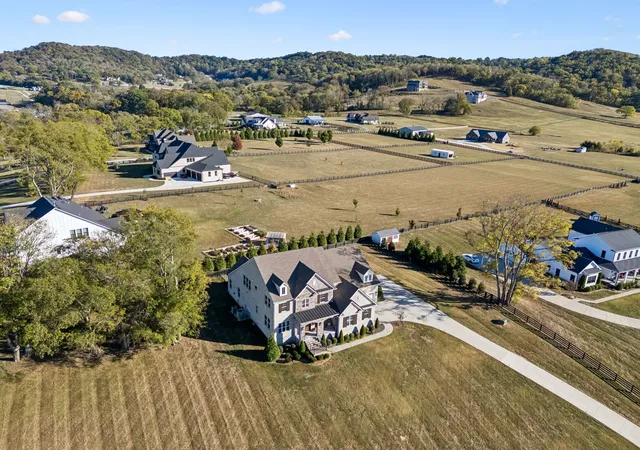Photo 3 of Single family home for sale at 9082 Horton Hwy, College Grove, TN 37046 | MLS# 3621854 | Listing updated on 2026-10-27