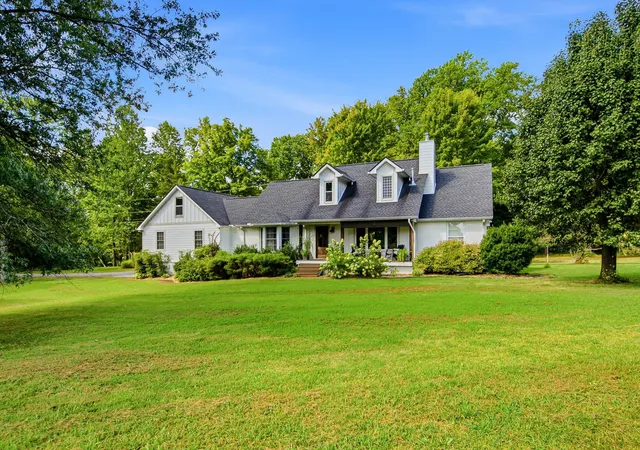 Photo 3 of Single family home for sale at 7128 Dogwood Ln, Cross Plains, TN 37049 | MLS# 3619130 | Listing updated on 2026-10-11